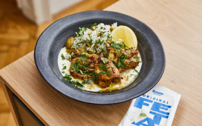 Zaatar Hühnchen mit Olivenreis und Fetacreme